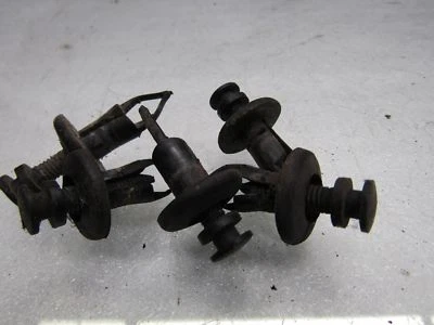 Lexus Soarer Toyota SC300 SC400 91-00 parachoques trasero montaje tapones clips x5 Foto 1 de 4