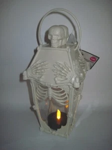 Heinous Horror Skull Lantern Battery Operated Flame Brand New! - Picture 1 of 1