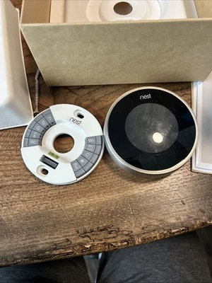 Nest T200577 Learning Thermostat (2nd Generation) - Image 1 of 3