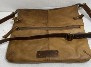 Vintage Lucky Brand  Foldover Crossbody Purse Soft Pebble Distressed  Leather - Picture 1 of 15