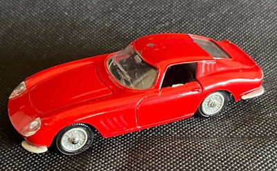 DINKY TOYS n°506 - FERRARI 275 GTB - 1/43 - Très bon état - Photo 1/4