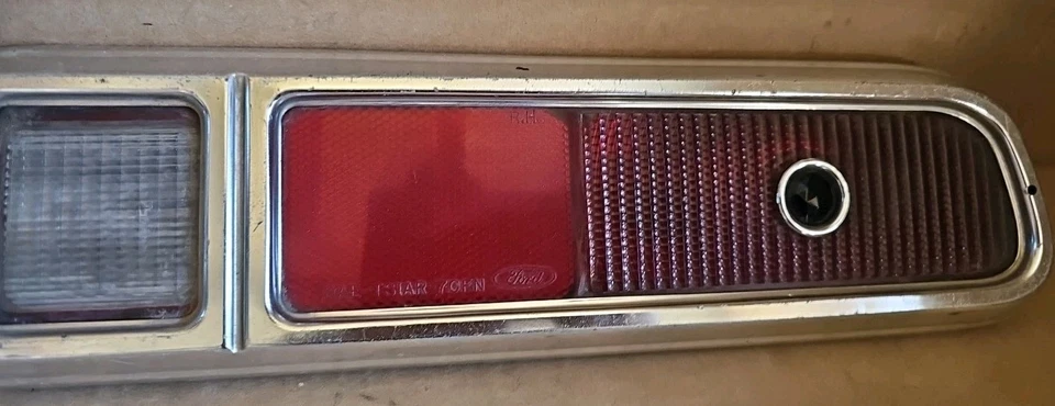 Ford  Rare Blue Jewel Tallights  Right Ford 1970-77 Maverick 1970-76 Pinto  - Image 1 of 4