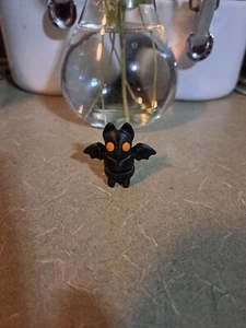 Mini estatuilla de juguete articulado impresa en 3D murciélago de Halloween ZOU3D - Imagen 1 de 4