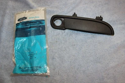 Nuevo de Lote Antiguo 1986 1987 1988 1989 Ford Taurus Merc Sable Passanger lateral manija de puerta delantera  Foto 1 de 3