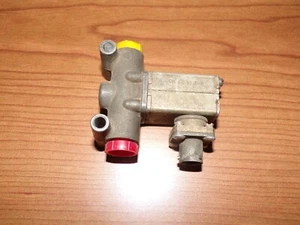 Rolls Royce M250 Overspeed Solenoid Valve 6899318-B - Picture 1 of 2