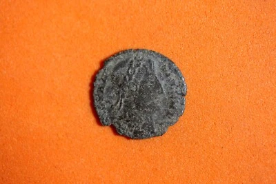 337-340 AD Roman Empire Constantinus II Follis Bronze Coin #M18502 - Image 1 of 2