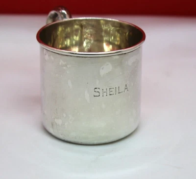 Taza bebé Lunt #575 2-1/8" esterlina grabada "Sheila" 46 g Foto 1 de 4