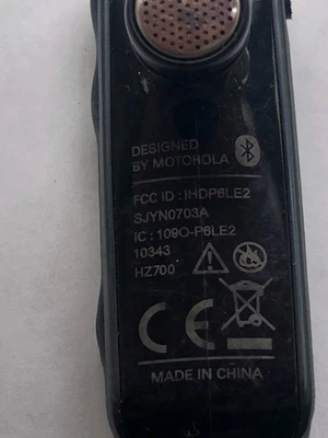 Motorola command ONE A2Dp music Headset-Silver in ear Bluetooth noise cancelling - Image 1 of 3