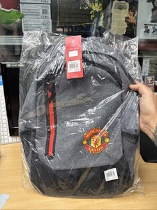 Official Manchester United Football Club Grey Rucksack Back Pack School, Travel - Picture 1 of 10