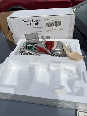 ERTL 1935 Duesenberg SSJ Roadster plateado/rojo fundido a presión 1:18, caja, autenticación Foto 1 de 4