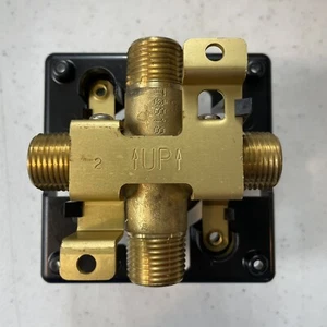 Delta R10000UNBX Multichoice Universal Tub Shower Rough Inlet Outlet - EUC - Picture 1 of 8