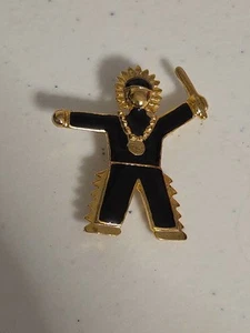 Vintage Black & Gold ENAMEL NATIVE TRIBAL FIGURAL PIN BROOCH - Picture 1 of 3
