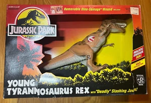 1993 Jurassic Park Young T-Rex With Deadly Slashing Jaw - NEW IN BOX - Picture 1 of 3