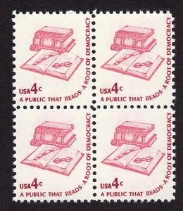 Scott #1585 Libros, Anteojos Bloque de 4 Estampillas - MNH - Imagen 1 de 1