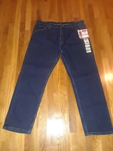 NWT Men's Wrangler Five Star Premium Flex Regular Fit Size 40 x 30 - Picture 1 of 7