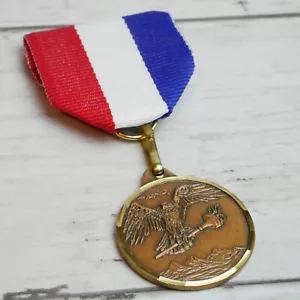 cl. MED Italien Medaille Bronze Adler mit Fackel 3 farbiges Band Geist Auszeichnung - Bild 1 von 5