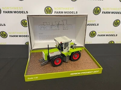 WEISE TOYS 1:32 SCALE CLAAS XERION PROJEKT 207 LIMITED EDITION - Image 1 of 4