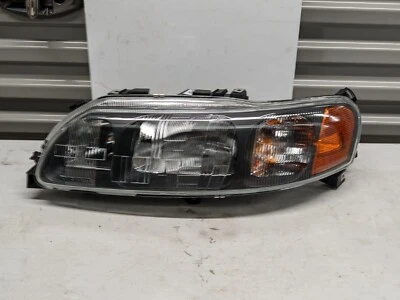 TYC 20-6558-00 LH Headlight Assembly for 01-04 Volvo S60 NEW — 第 1/4 张图片