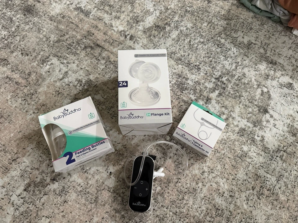 BabyBuddha Portable Breast Pump Bundle Includes Pump + Accessories Open Box - Image 1 of 2