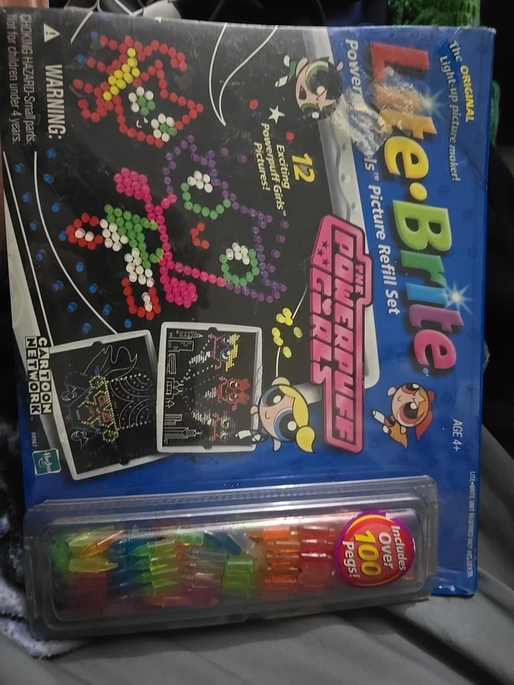 Lite Brite Powerpuff Girls 12 Picture Refill Pack 100 + Pegs Sealed Hasbro 2002 - Image 1 of 3