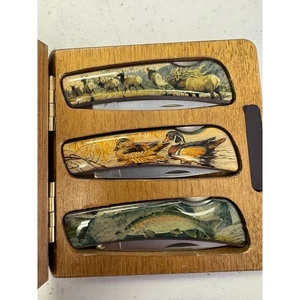 Vintage Set 3 Lockback Taschenmesser mit Holzetui Wildlife Motiv Vanadium Edelstahl - Bild 1 von 9