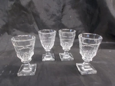 Baccarat ? 4 Anciens Verres cristal pour Cave à Liqueur Napoléon III - Photo 1/4