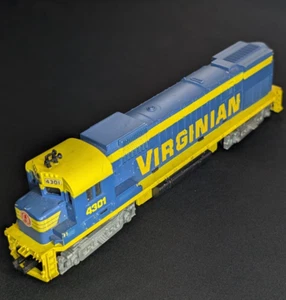Vintage Tyco HO Scale Diesel Locomotive – Virginian #4301 - Picture 1 of 7