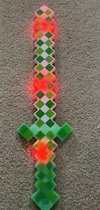 Premiere Leuchtschwert funktioniert perfekt Batterien enthalten Minecraft - Bild 1 von 2