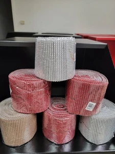 Rollo de cinta de diamantes de imitación plateados, rojos o dorados de 30 pies - Elegante Bling y eventos.  - Imagen 1 de 6