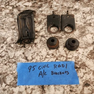 OEM EG Honda Civic AC Condenser Fan Top Mounting Brackets And Radiator  - Foto 1 di 5