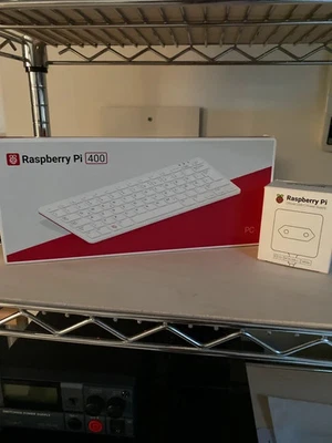 Raspberry Pi 400 DE - Imagen 1 de 2