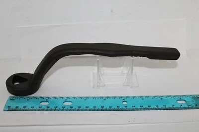 COAL STOVE SHAKER HANDLE by HEATROLA PART No. 821 GRATE SHAKER WRENCH - Image 1 of 4