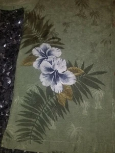 Tommy Bahama Mens Large L Hawaiian Camp Shirt 100% Silk Green Floral Print Rare - Picture 1 of 5