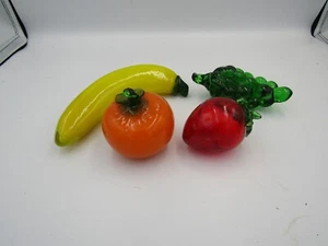 VTG Hand Blown Art Glass Fruit MCM Murano Style Handmade Fruit- Set of 4 - Picture 1 of 9
