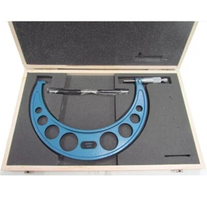 200 - 225mm Outside Micrometer - Metric - Picture 1 of 1