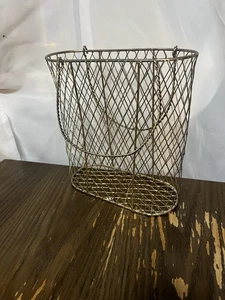 Brass Basket Gold Tone Wire Metal Gift Bag with 2 Handles Large 9x5x15.5 inch H - Picture 1 of 2