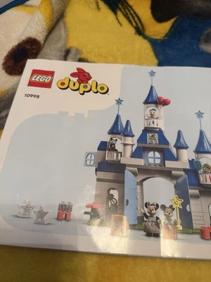 Lego 10998 - Castillo Mágico Duplo Disney 3 en 1 - Falta cámara y cepillo Foto 1 de 4