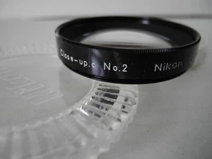 Nikon F 52mm Close-Up Lens No.2 Filter MINT W/CASE VINTAGE LOOKS UNUSED - Picture 1 of 9