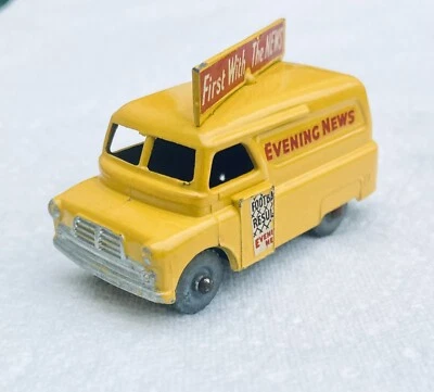 ALL ORIGINAL, VINTAGE MATCHBOX LESNEY 42a: MATCHBOX EVENING NEWS VAN (1957) - Image 1 of 4