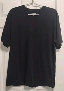 Men’s Foot Locker V-Neck Short Sleeve Solid Black T-Shirt ~ Size XL - Picture 1 of 3