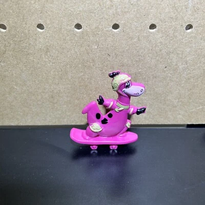 Figura De Colección Dino Picapiedra Guijarros Frutales Cereal Juguete 1991 HBP-Skateboard Foto 1 de 3