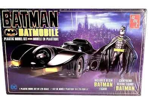 AMT Batman BATMOBILE Plastic Model Kit in 1/25 Scale with Resin Batman Figure - Picture 1 of 4