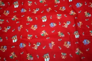 CHRISTMAS TEDDY BEARS ON RED FROM VIP - 100% COTTON FABRIC - Picture 1 of 4
