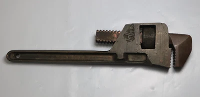 Ampco Safety Tools W-210 Pipe Wrench Non-Sparking Non-Magnetic Aluminum Bronze - Image 1 of 4