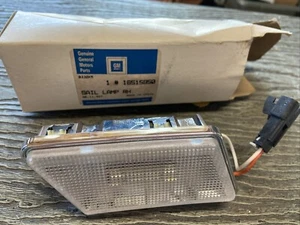 NOS GENUINE GM 16515950 LAMP Courtesy Dome Reading Lamp 1988-1996 Buick Regal - Bild 1 von 4