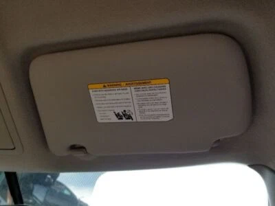 Parasol delantero derecho Nissan Leaf 12-16 OEM 96400-3NA0C Foto 1 de 4