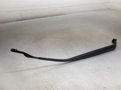 Brazo limpiaparabrisas pasajero Toyota iM Corolla 2017-2018 hatchback 85211-12650 Foto 1 de 4