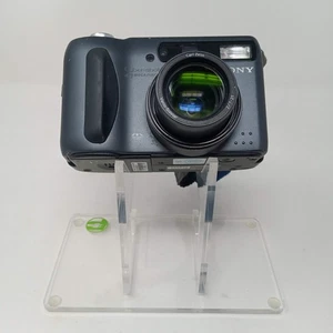 Sony DSCS85 4.1MP Digitale Fotokamera - Bild 1 von 7