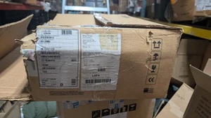 Commutateur Cisco WS-C3560-24PS-S 24 ports gérés Gigabit neuf boîte scellée mise en réseau - Photo 1/3