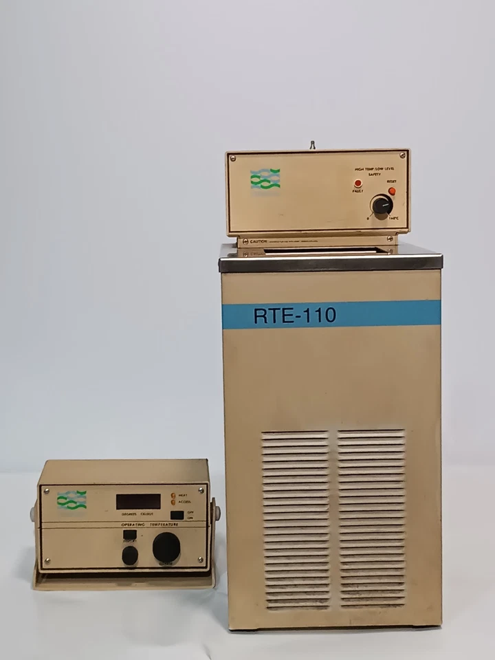 NESLAB Instruments RTE-110 Refrigerated Recirculating Chiller part #163103200700 - Image 1 of 4